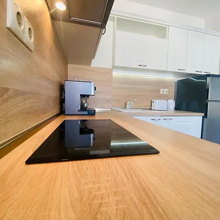 דירה 1bd Ap In La Complex Private And Pool *