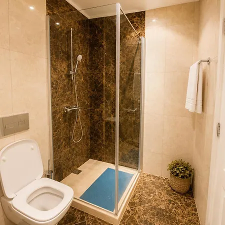 1bd Ap In La Complex Private And Pool Lejlighed *